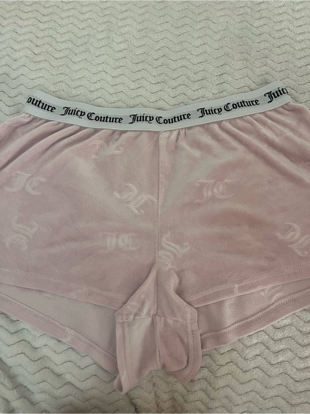 Juicy Couture Light Pink Velour Logo Lounge Shorts